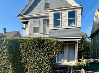 25-27 Columbia St, Bridgeport, CT 06604