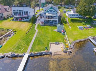 21-23 Garside Rd, Saratoga Springs, NY 12866