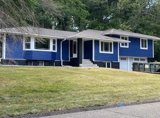 4620 Gaywood Dr, Minnetonka, MN 55345