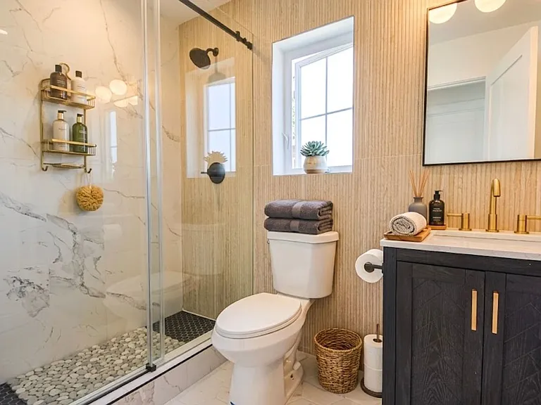 723 E Verdugo Ave #201 — Photo 7