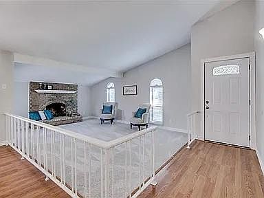 3rd image of 1343 Cherry Hill Ln