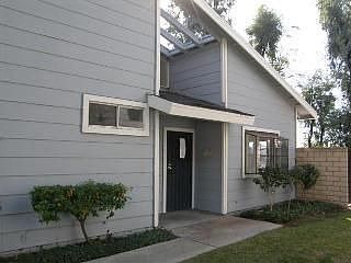 1st image of 1829 Molokai St