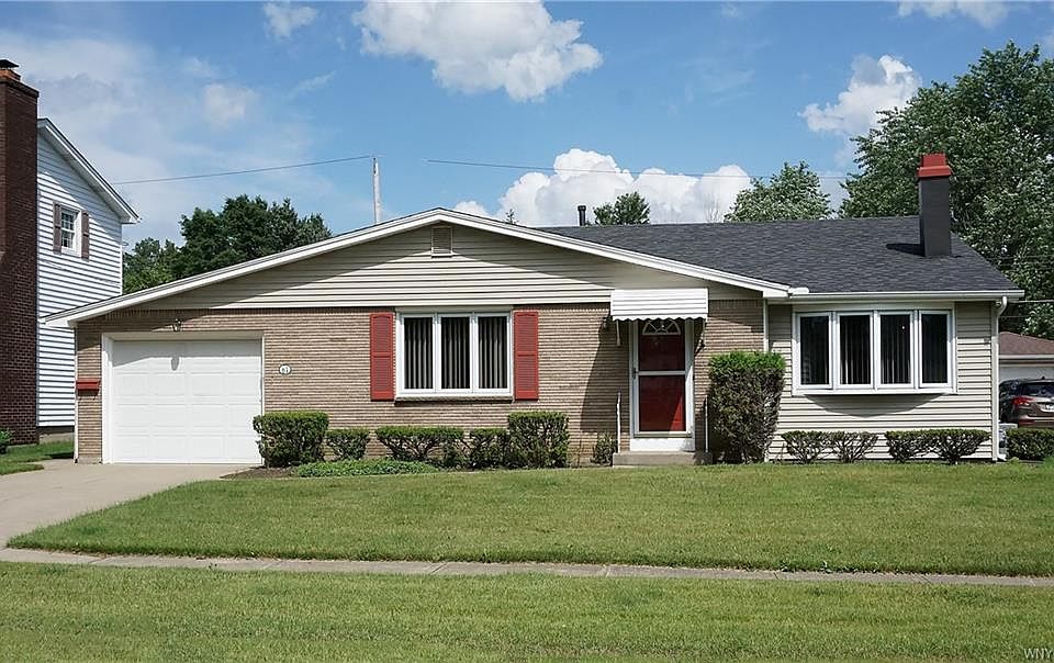 1st image of 61 Bosse Ln