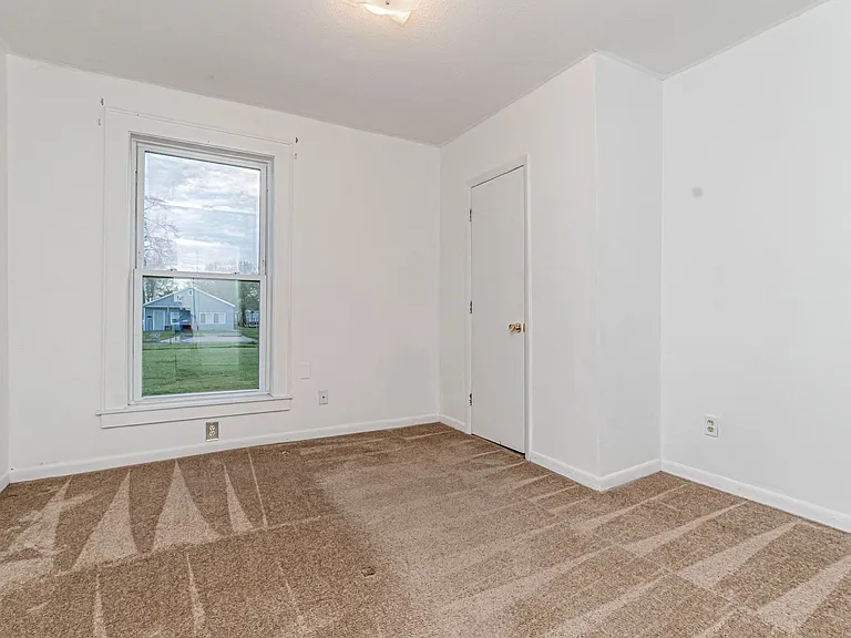1223 N Jackson St #2 — Photo 7