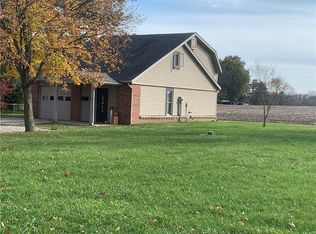 607 W 7th St, Pana, IL 62557
