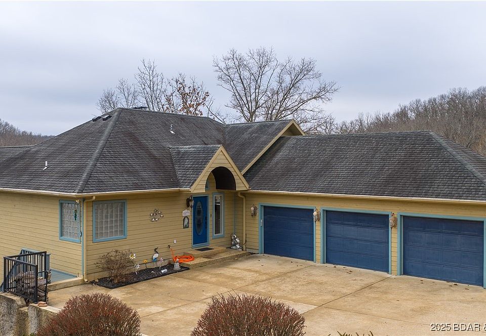 1st image of 5877 Glaize Woods Ct