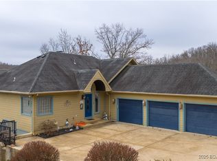5877 Glaize Woods Ct, Osage Beach, MO 65065