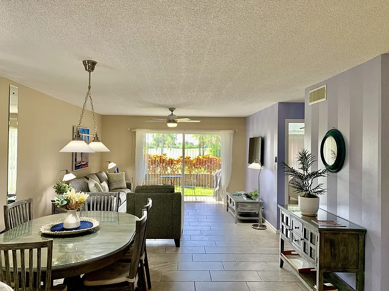 6131 Bahia Del Mar Blvd #140 — Photo 18