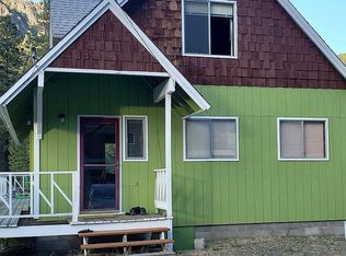 141 Pine Shore Ln, Naches, WA 98937