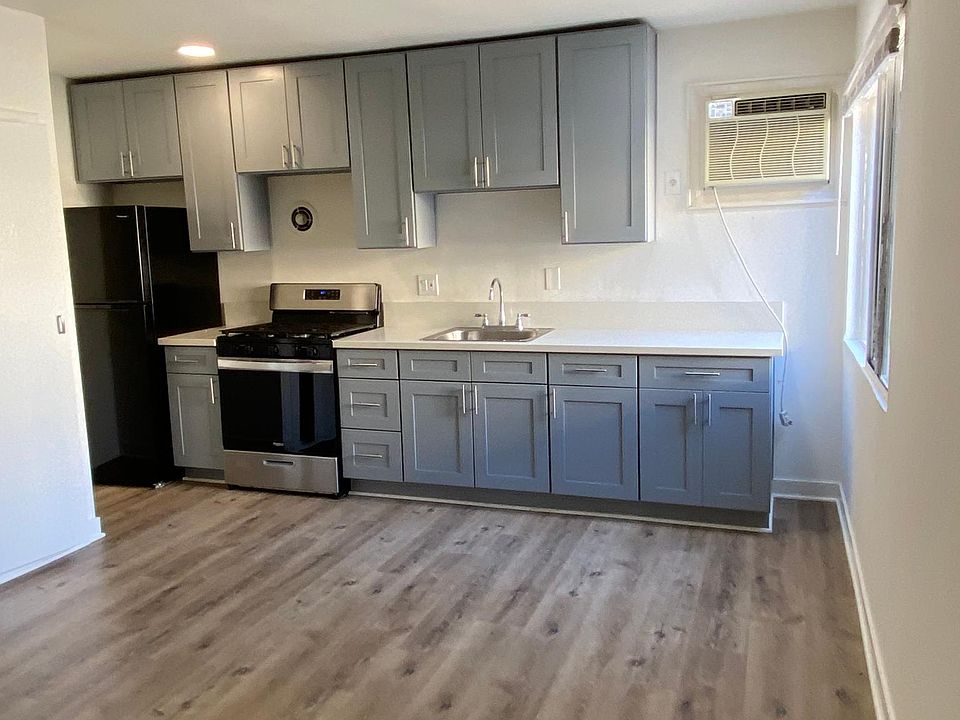 1st image of 86 N Craig Ave