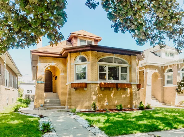 6451 N Mozart St, Chicago, IL 60645