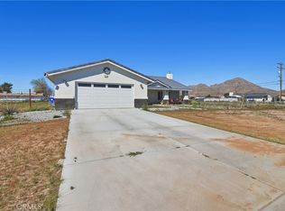 15688 Winnebago Rd, Apple Valley, CA 92307