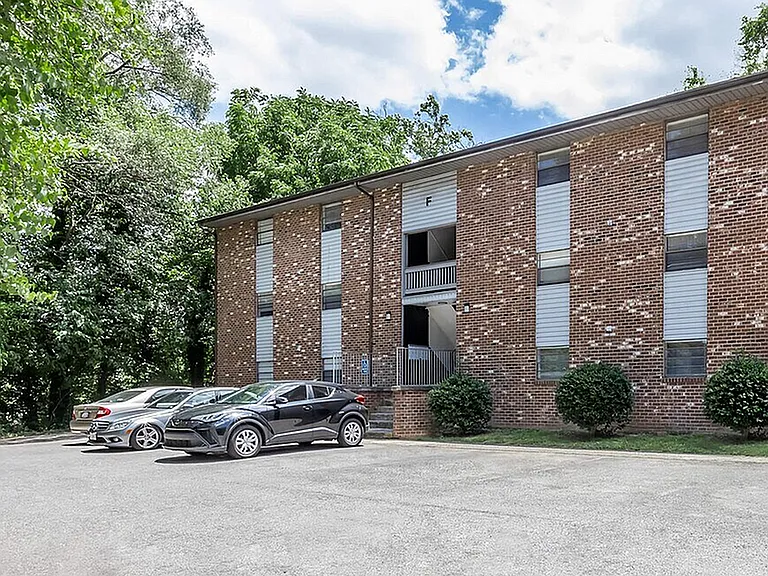 Flats at Glade Creek — Photo 17