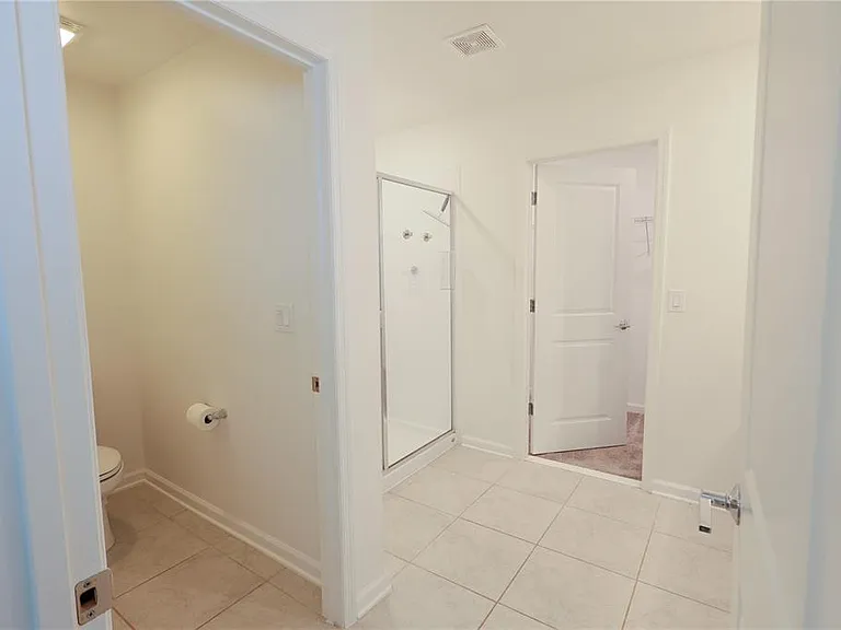1821 Heart Lake Dr — Photo 25