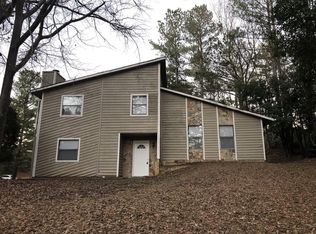 100 Merrywood Way, Fairburn, GA 30213