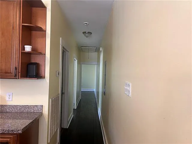 2551 N Tonti St — Photo 7