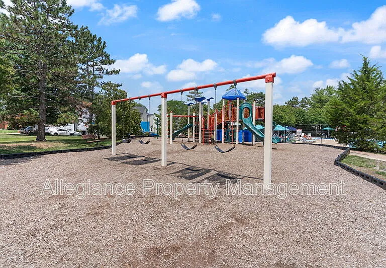 8073 Morning Meadow Ct — Photo 39