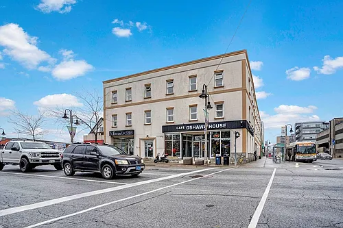 66 King St W #201 Photo 1