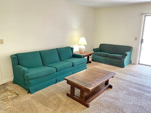 2nd image of 220 Elm St APT 221