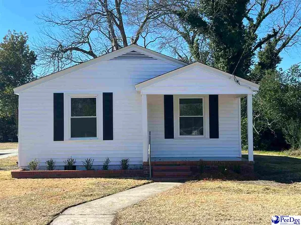 246 Woods St, Hartsville, SC 29532
