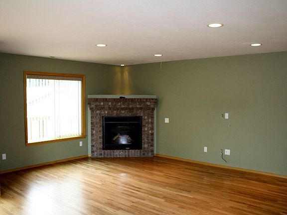 3rd image of 20407 Cascade Dr E #1-A