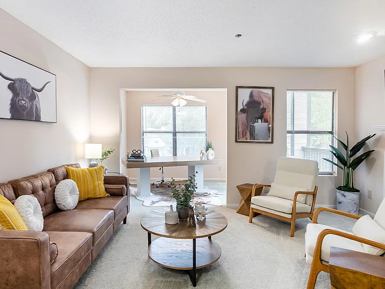 Brook Valley Apartment Homes — Photo 16