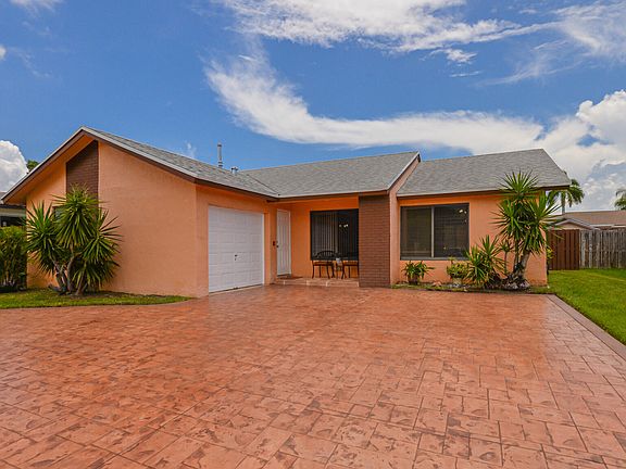 4th image of 11719 NW 37th Street
