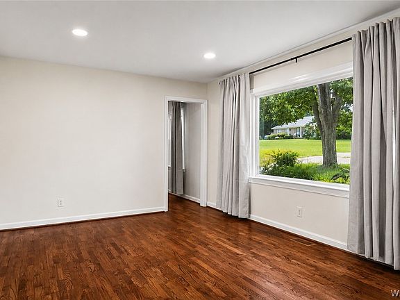 5th image of 624 James I Harrison Jr Pkwy
