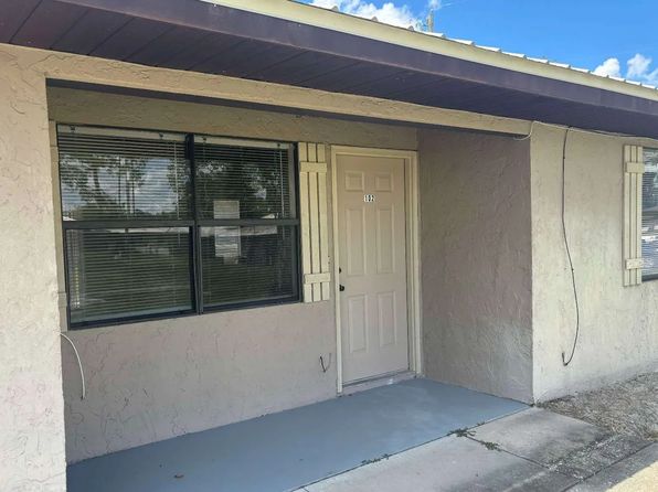 3889 NW Archer St APT 102