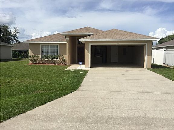 3rd image of 172 Aurelia Ct