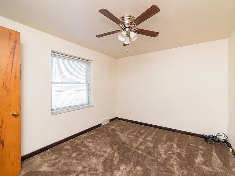 Canyon Place Apartments — Photo 18