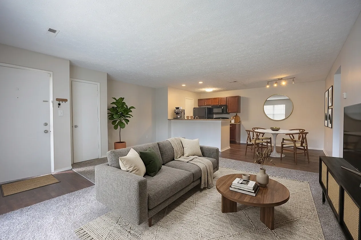 Suncrest — Photo 1