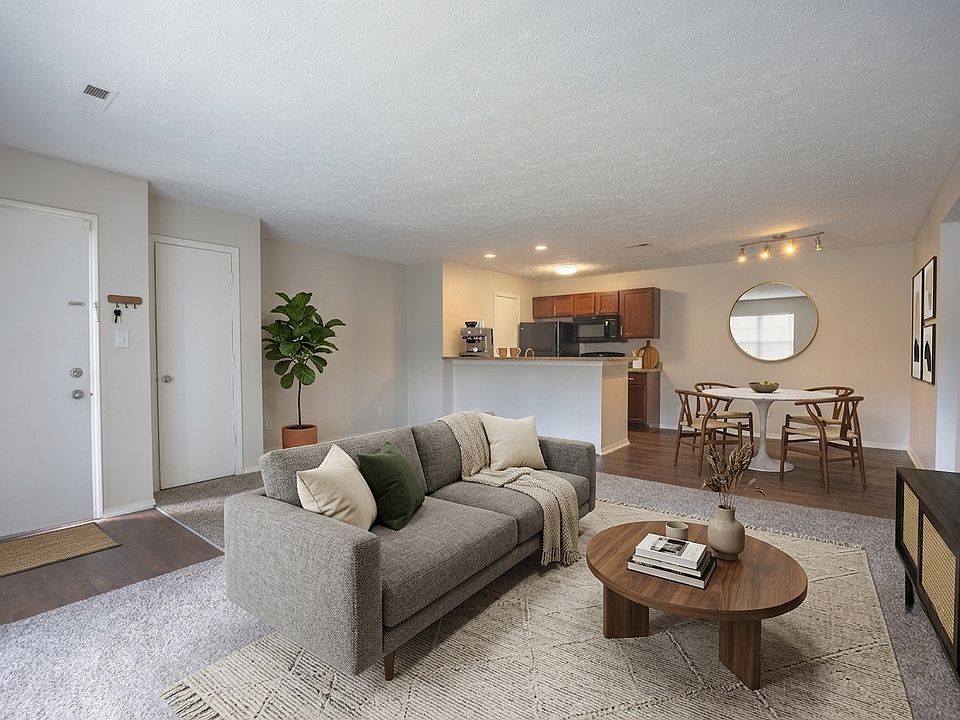 1st image of 1135 Suncrest Cir #1106A