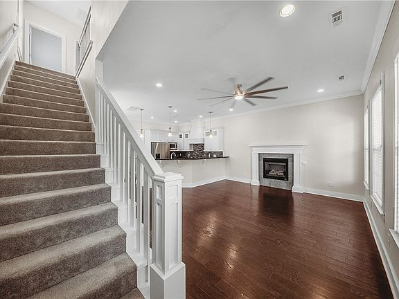 5th image of 6506 Knoll View Way