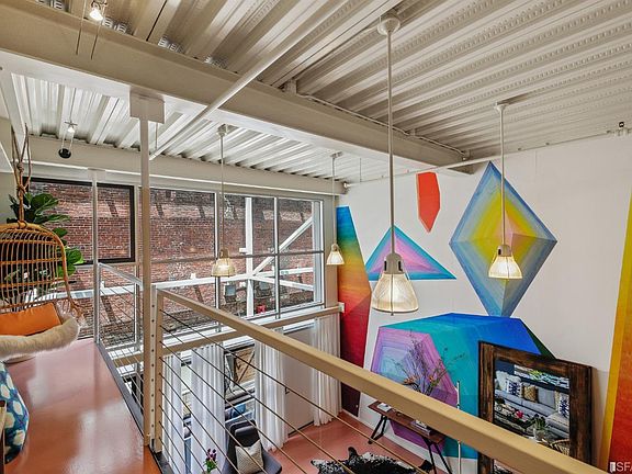 3rd image of 650 Delancey St APT 219