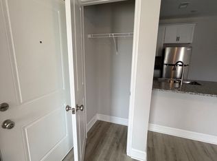 308 Hillview Dr APT 114-1, Bowling Green, KY 42101