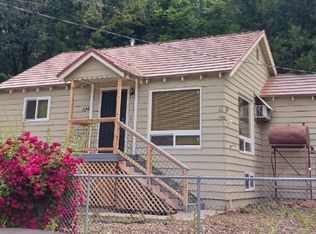 106 S 2nd St, Dunsmuir, CA 96025