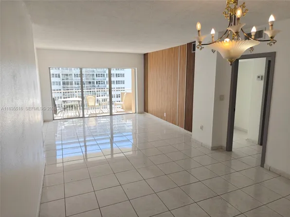 1980 S Ocean Dr APT 15C, Hallandale, FL 33009