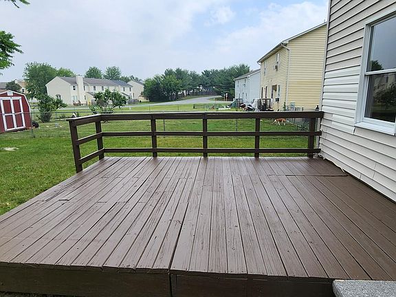4th image of 116 Pocono Pl