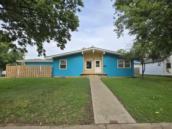 1212 N Campbell St, Abilene, KS 67410