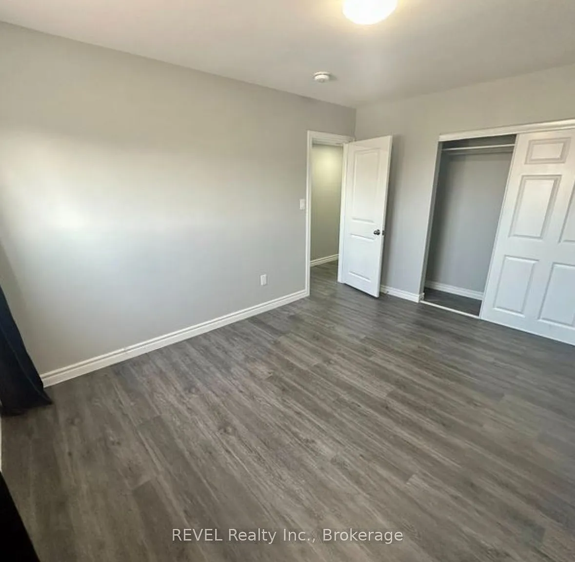 4 bed, $2,300 — Photo 3