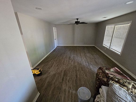 5th image of 8025 Norwich Dr