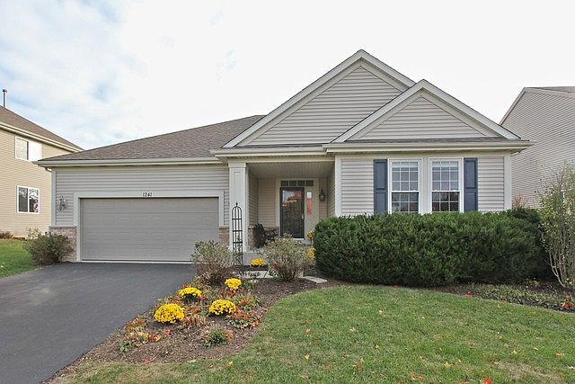 1st image of 1241 Wentworth Dr
