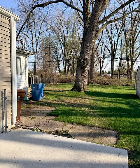 34295 Glover St — Photo 5