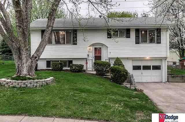 1st image of 9016 Valley View Dr