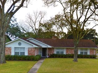 9202 Mullins Dr, Houston, TX 77096