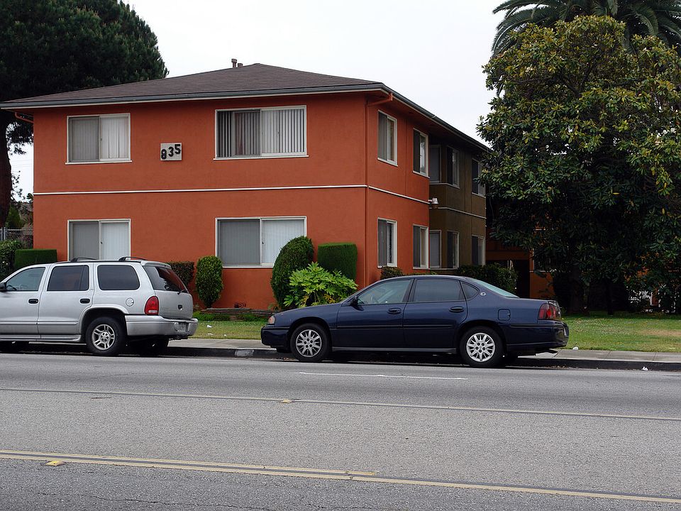1st image of 835 Centinela Ave Unit 4
