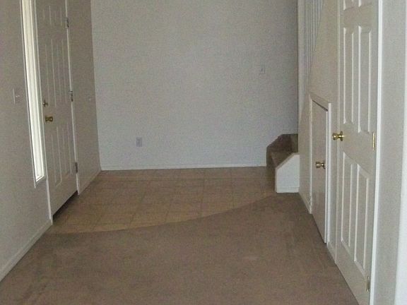 4th image of 290 W Coral Dr #292