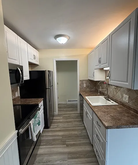53 Pearl St #B — Photo 8