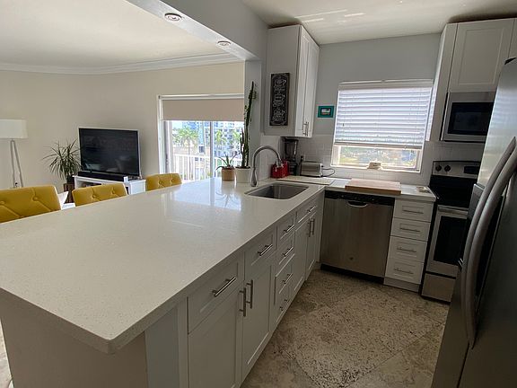 3rd image of 7125 Bonita Dr APT 403